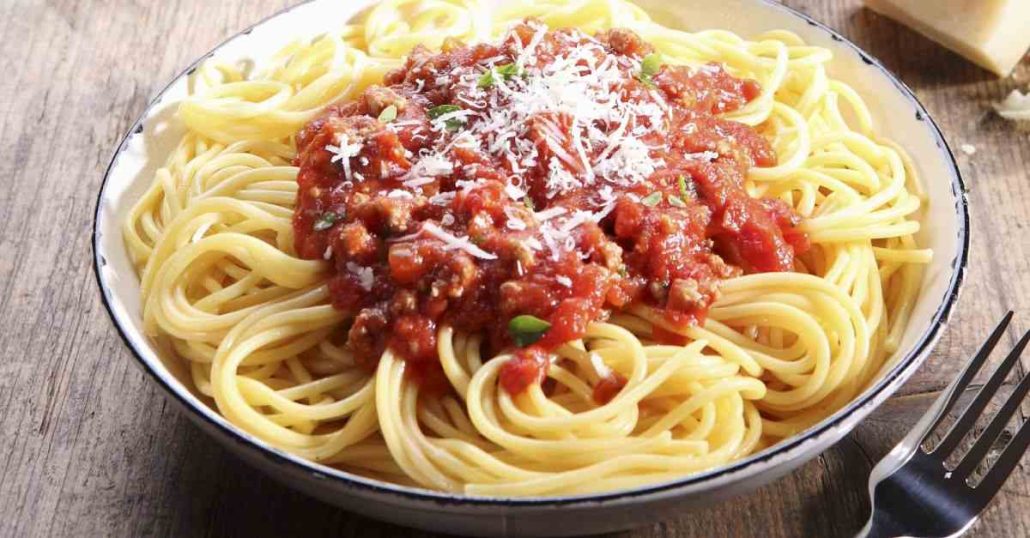  Buy the best types of spagehetti bolognese at a cheap price 